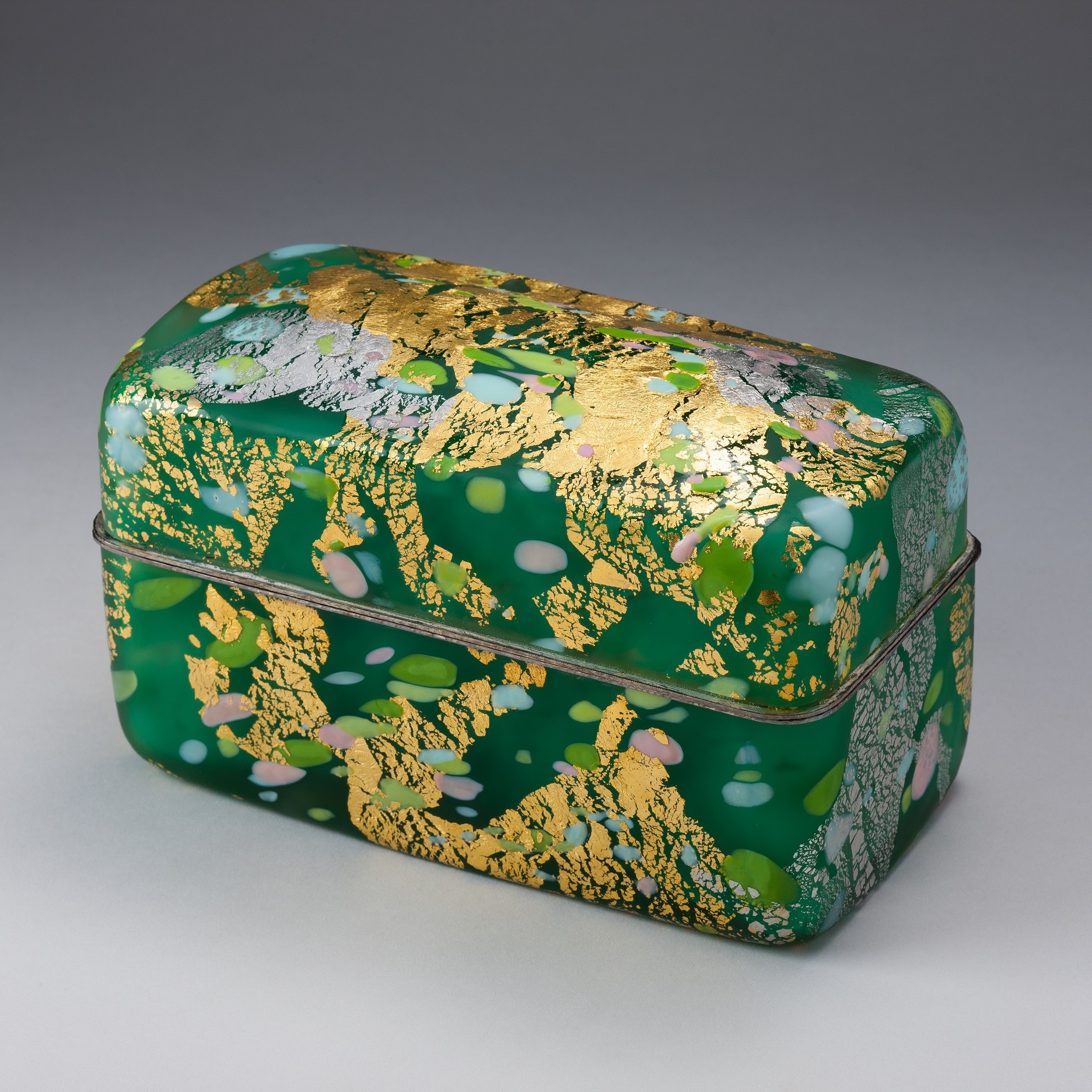 コレクション | 金沢市立安江金箔工芸館