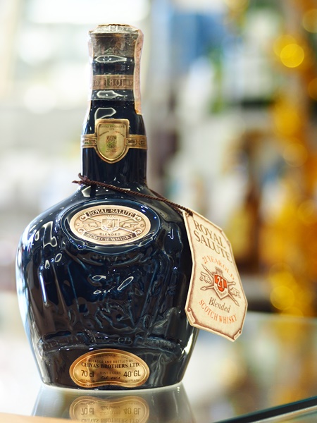 古酒 CHIVAS ROYAL SALUTE 21年スコッチウイスキー