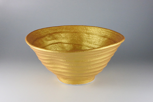 陶器の丼ぶり 金色の鶴 アンティーク品 陶器の丼ぶり 金色の鶴