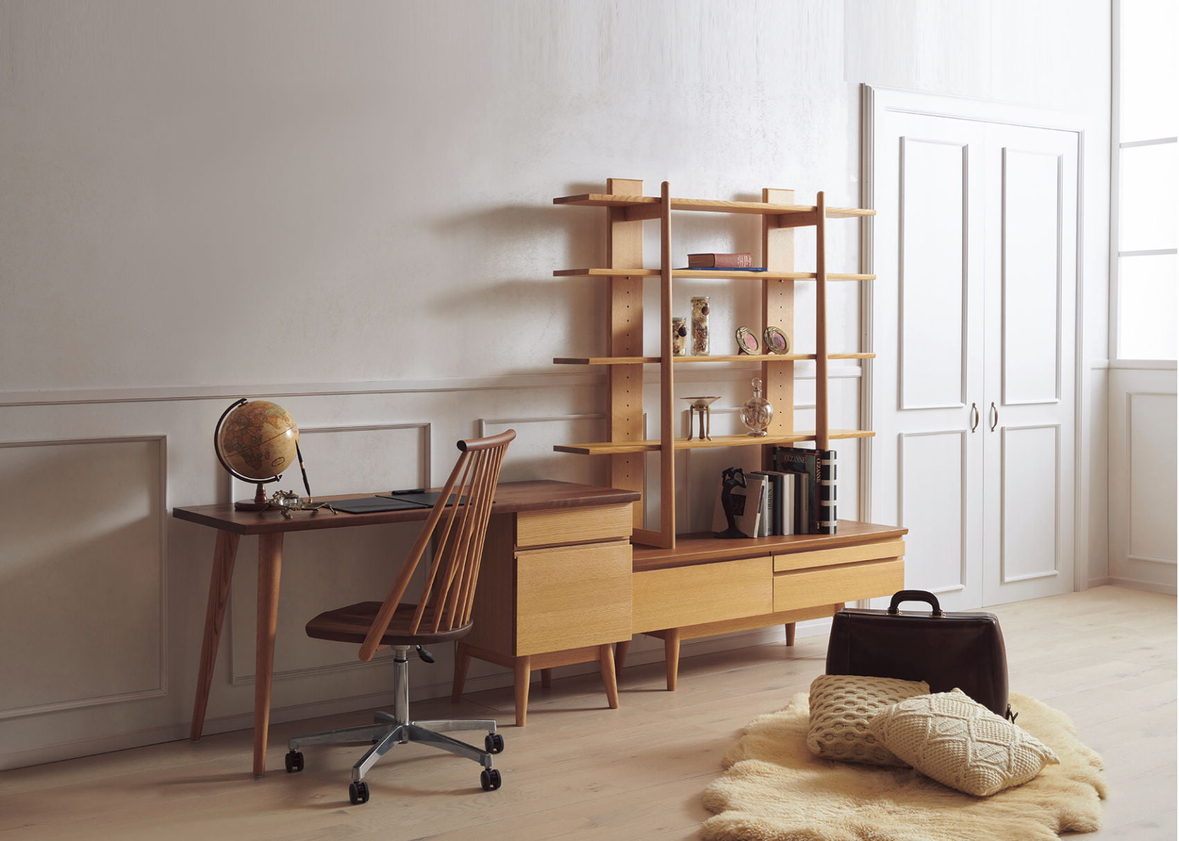 CAOLI LAになります シャビーな棚 机 CAOLI LA様専用になります