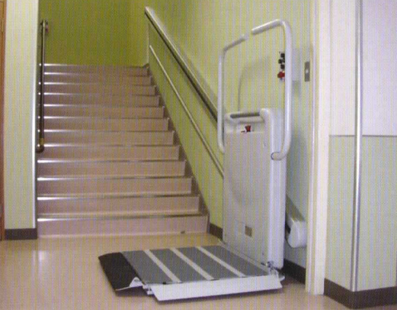 車いす用階段昇降機 BCリフト | 株式会社マイクロエレベーター |最新の