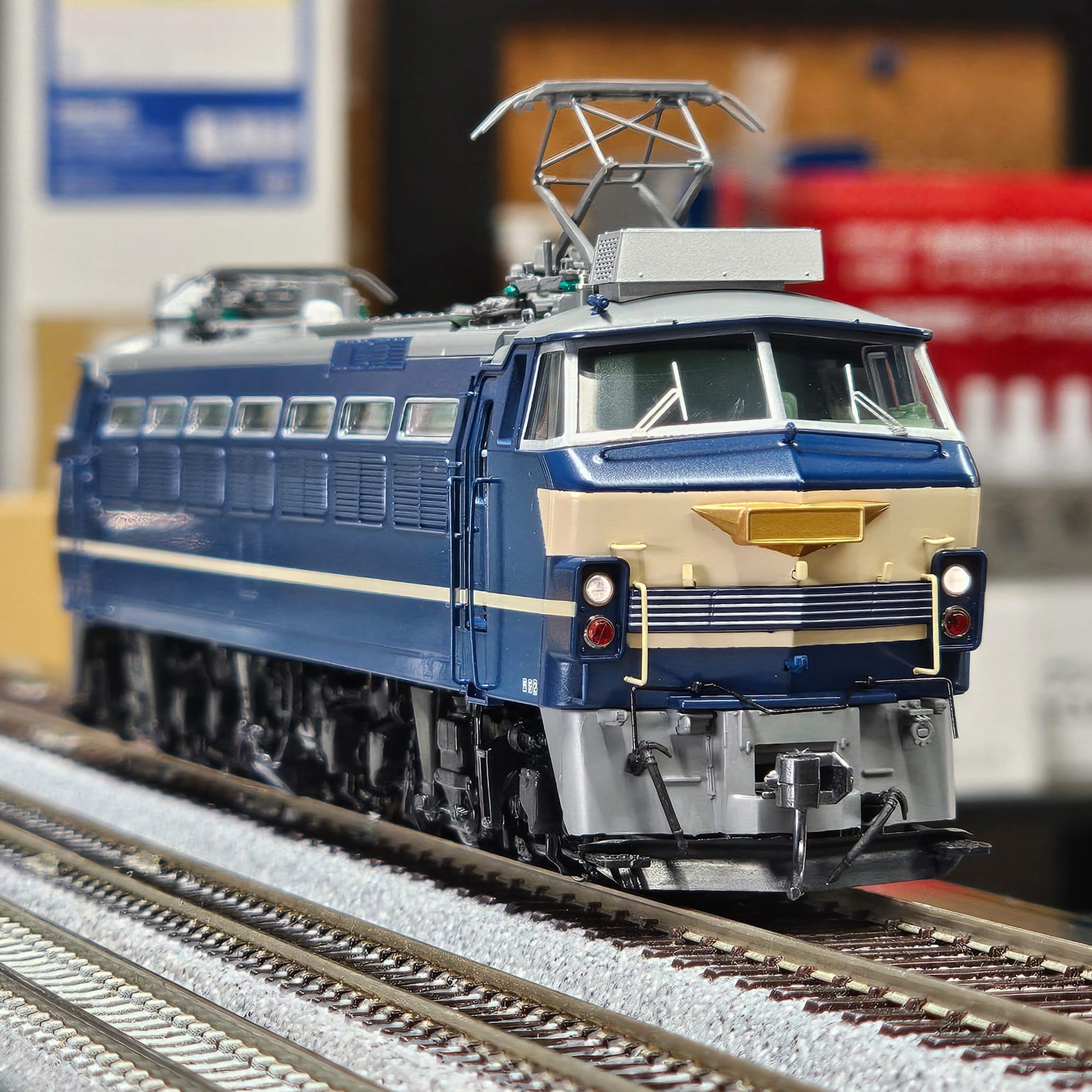 TOMIX HO-2034 JR EF66-0形電気機関車(27号機) - Khaho Store 咔好鐵道