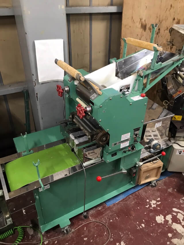 製麺機（中古）品川麺機 マイティー50 ロール式製麺機(ミキサー付き