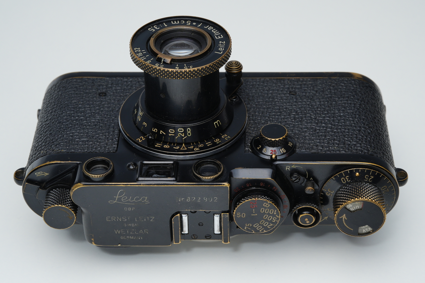 この激レア軍用カメラ、ちょっと触ってもいいですか？ スウェーデン