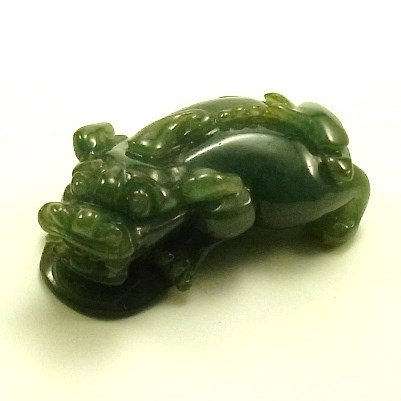 ミャンマー産天然翡翠彫刻 品＆ アクセサリー専門店 吉峰堂 kippodo