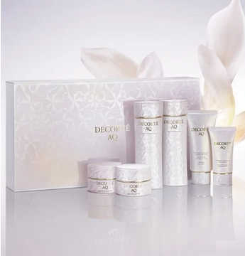 コスメデコルテ AQ ラディアンスコフレ II コスメデコルテ AQ ブライト ラディアンス コフレ Ⅱ<2025ホリデー