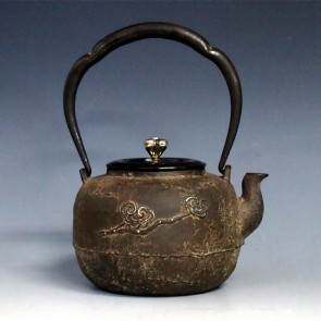 龍文堂 - 鉄瓶