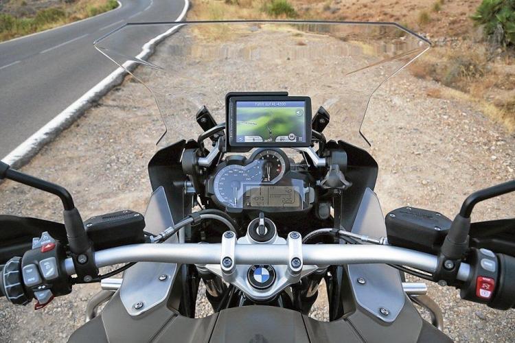 Moto – GPS – BMW Navigator V - Tips & Tricks | KREAWEB