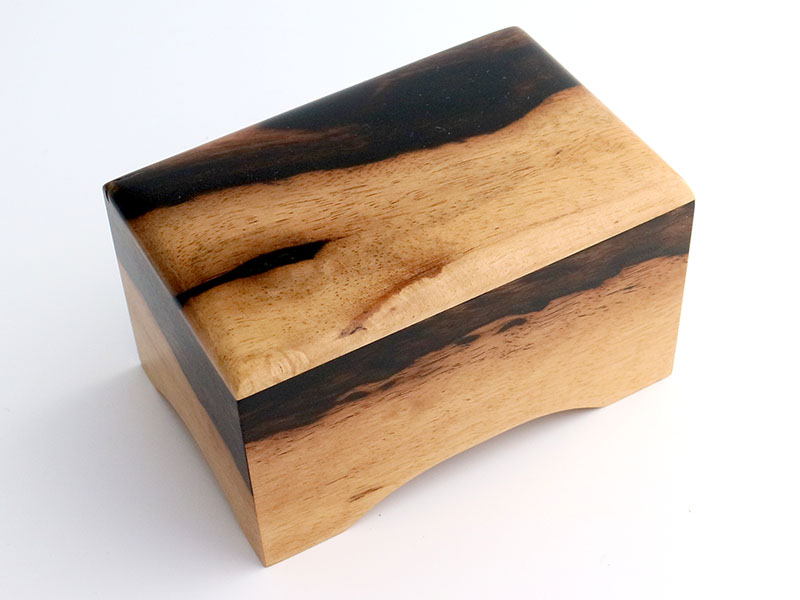 KUMANODO / 小さめのオルゴール(18弦)