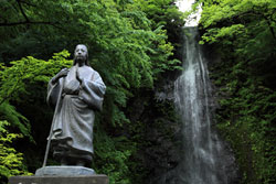 ☆第七百遠忌 日蓮大聖人御影 身延山傳来 ☆第七百遠忌 日蓮大聖人御影