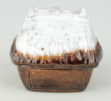 栗山園オンライン通販部 / 【出物】 田家雪香合 9代大樋長左衛門