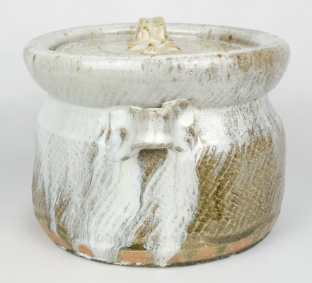 栗山園オンライン通販部 / 【出物】 叩き朝鮮唐津耳付水指 13代中里