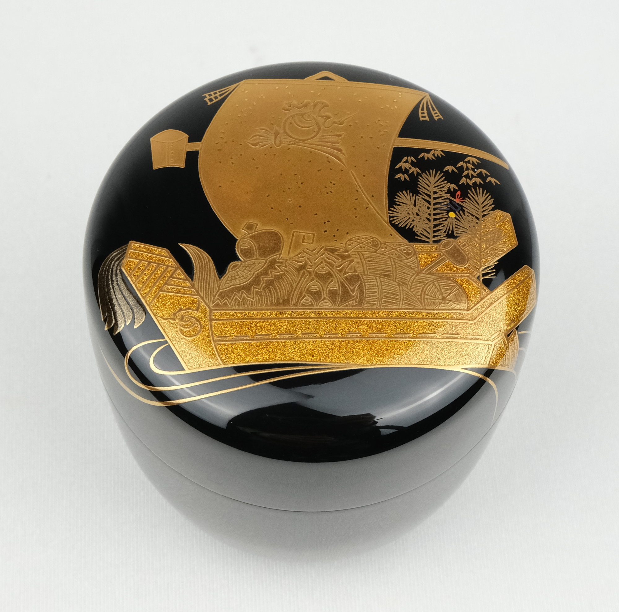 M604356 【 未使用 茶道具 福田芳朗作 欅神代塗 干菓子盆 底印 共布 共