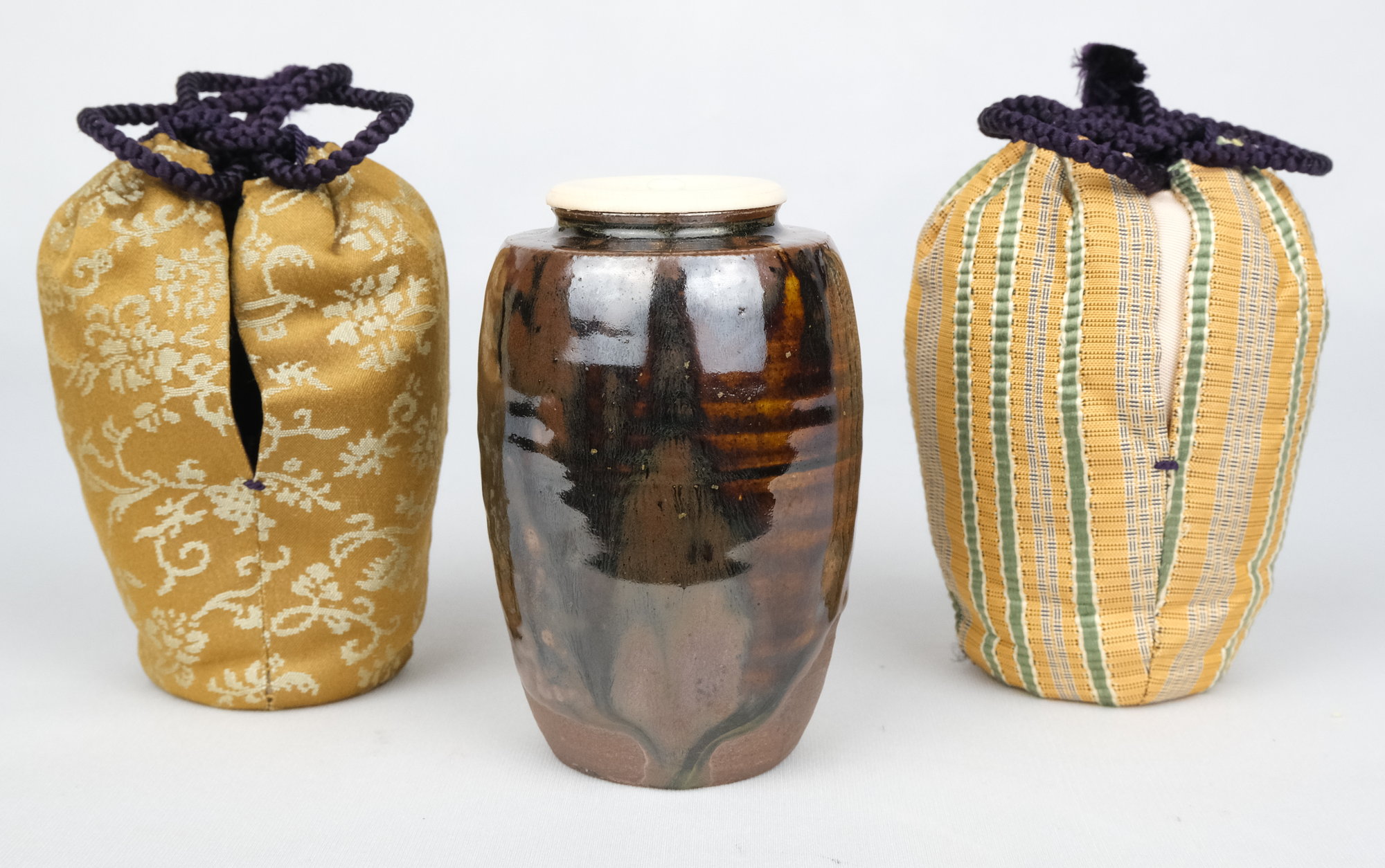 故、石田陶春作焼締め大鉢