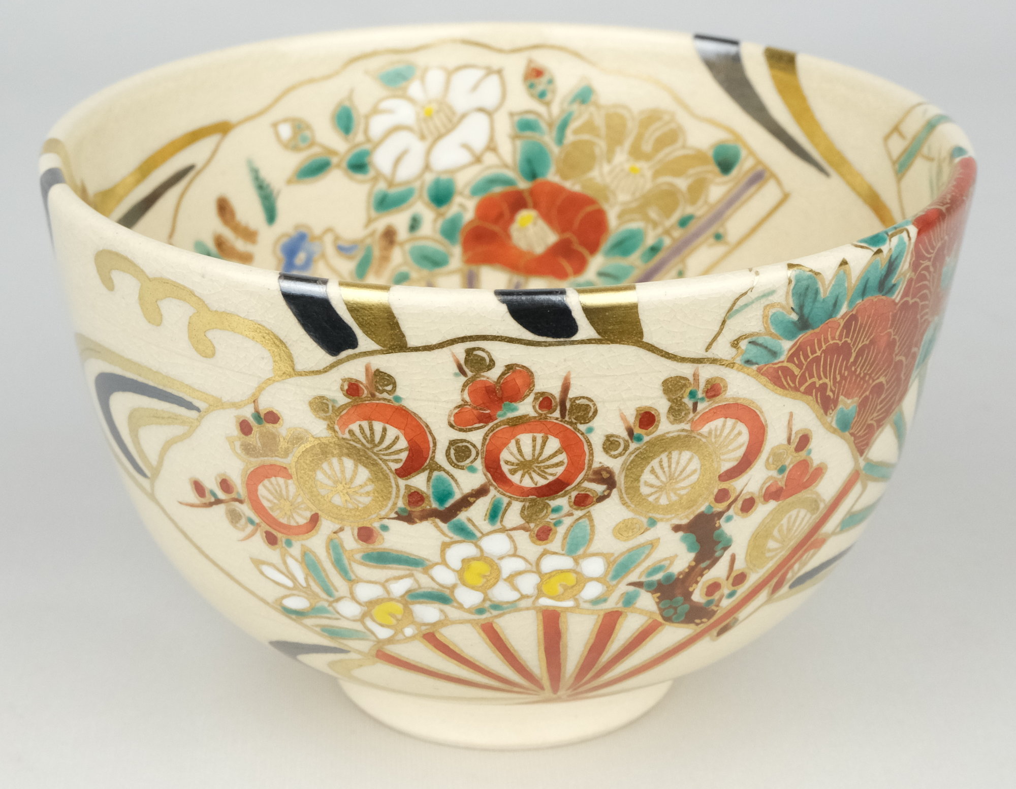 栗山園オンライン通販部 / 【出物】 仁清写扇面茶碗 銘「清風」 16代