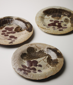 陶器皿 木箱付き 円形模様 魯山人 黒田陶苑 陶器皿 木箱付き