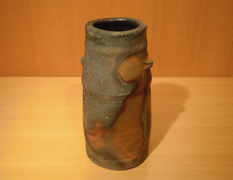 備前焼 窯変 ゴマ有り 花入れ 花瓶 陶印有り 備前焼 窯変 ゴマ有り 花