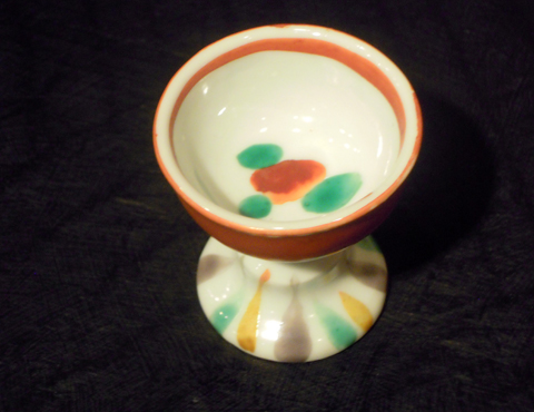 古道具庵々◎明治期 九谷焼 馬上杯 赤絵 細密文様 渦文 古美術 酒器