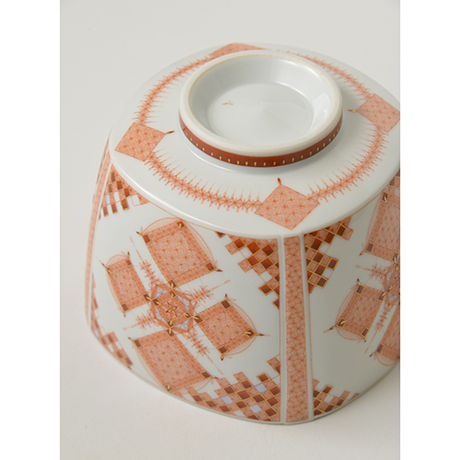 斑桃色地見込みに染付獅子図蓋茶碗9客（裏印「清鳳」） 斑桃色地