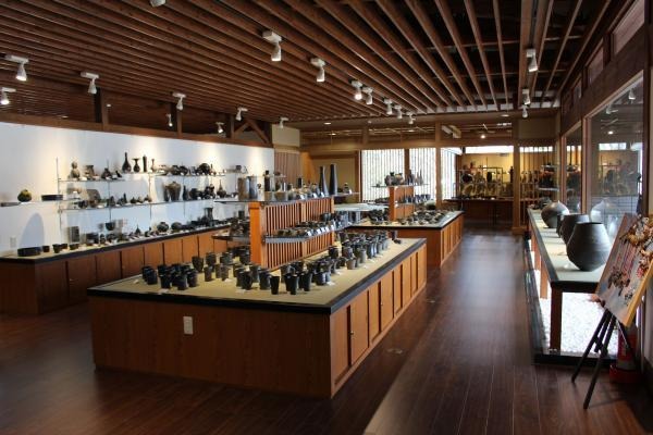 珠洲焼館 ※令和6年（2024年）能登半島地震の影響により当面の間臨時