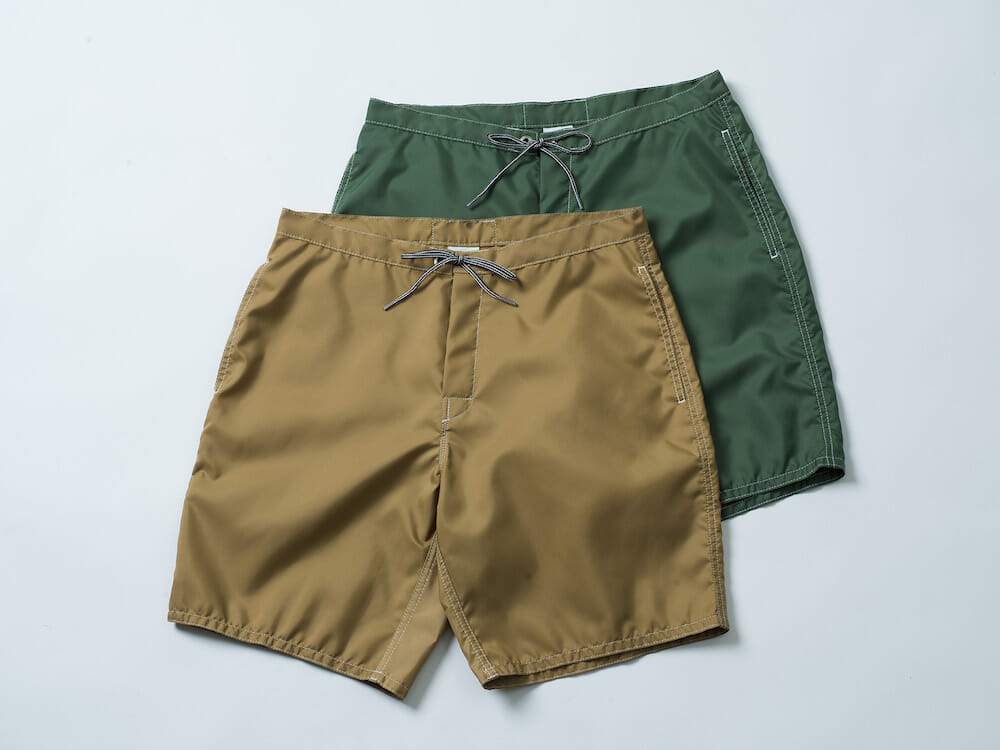 ショーツの解禁は、バードウェルとRHCによる2つの別注アイテムで。街と