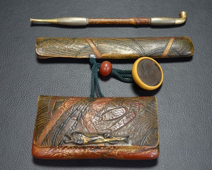 幕末明治の金工家・小沢秀楽の饅頭形根付 | 骨董・美術品の高価買取