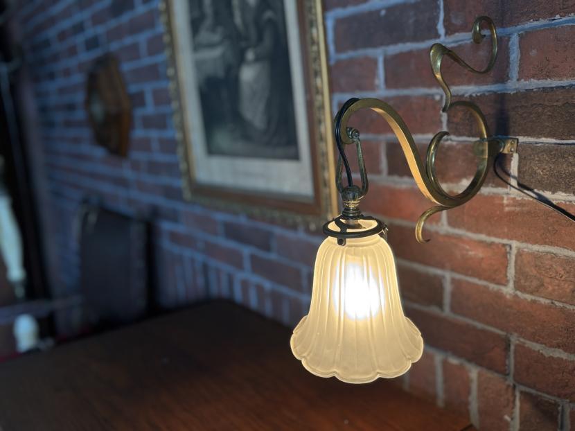 美品】フランスアンティーク クリスタルドロップ 2灯ブラケット[3026