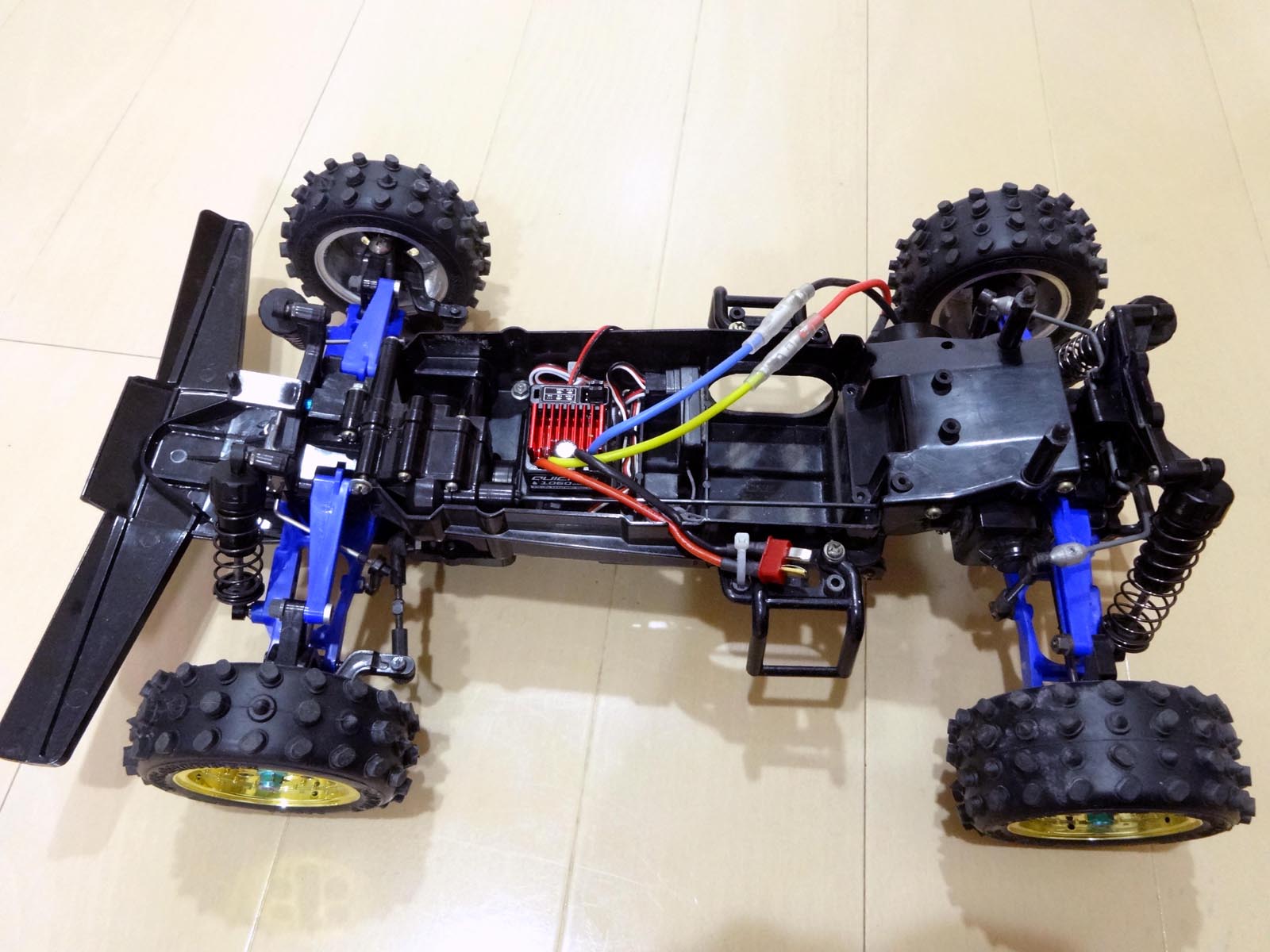 タミヤサンダーショットボディ搭載セイントドラゴン2021シャーシ、メカ