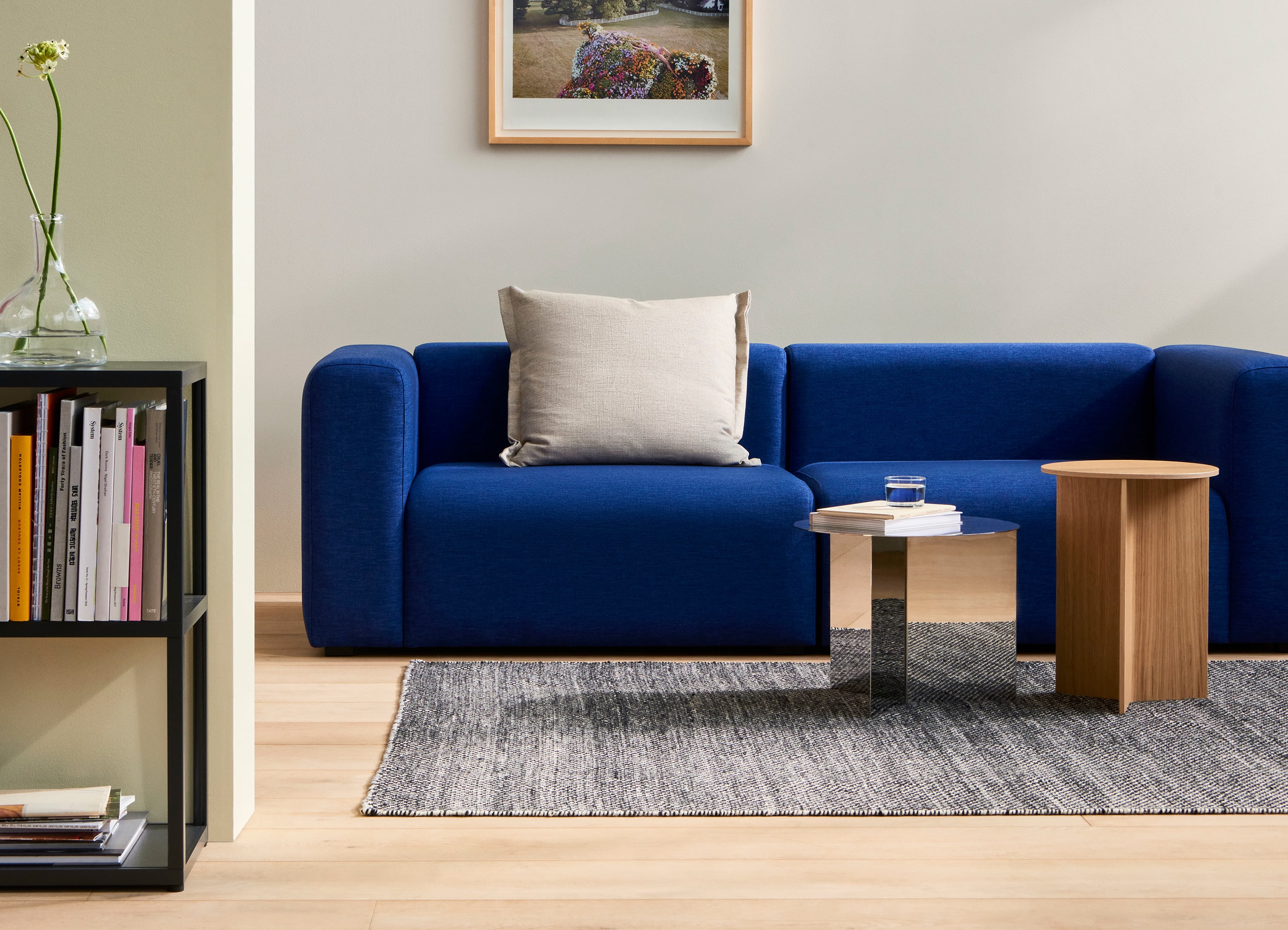 SLIT TABLE WOOD HIGH / Φ35 x H47 - テーブル | 【公式】HAY