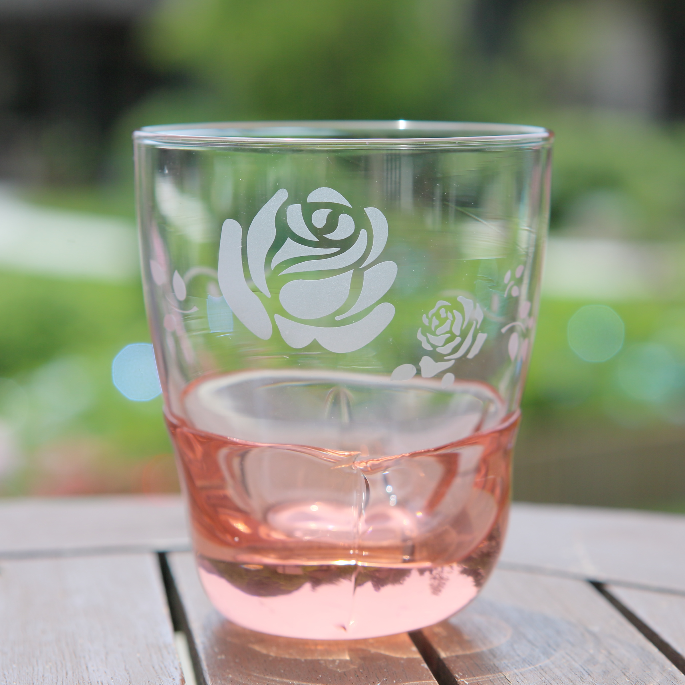 サンドブラスト体験工房:バラ | 箱根ガラスの森美術館 ブログ