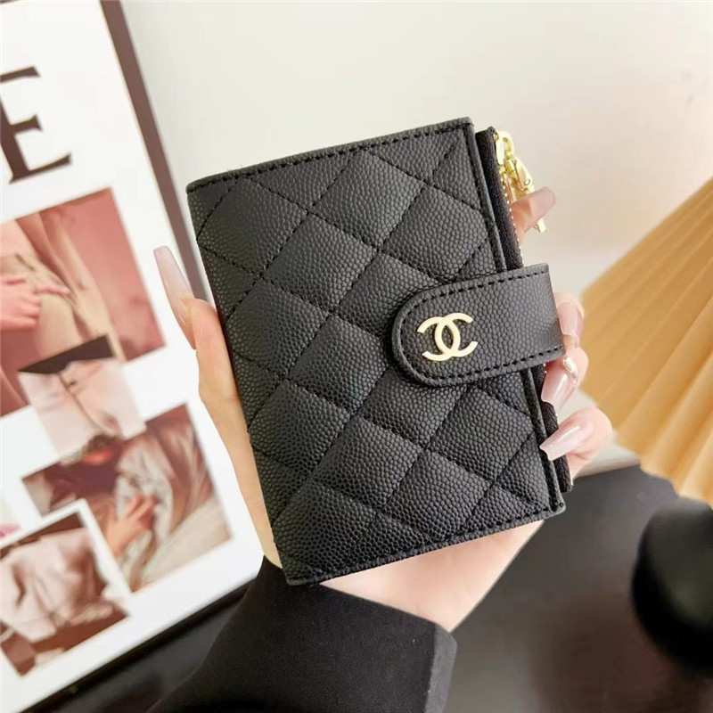 CHANEL ブラックレザー 二つ折り財布 【公式通販】