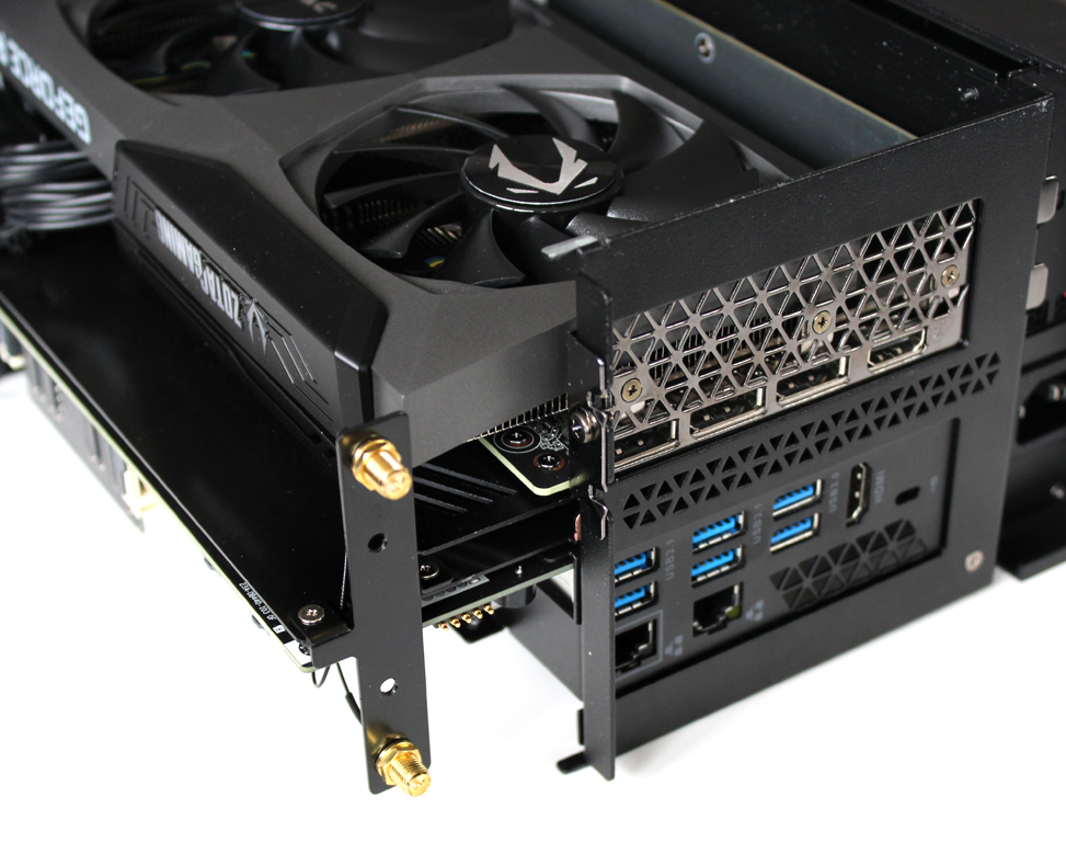 Test: ZOTAC ZBOX Magnus One ECM73070C Test - Hardware-Mag