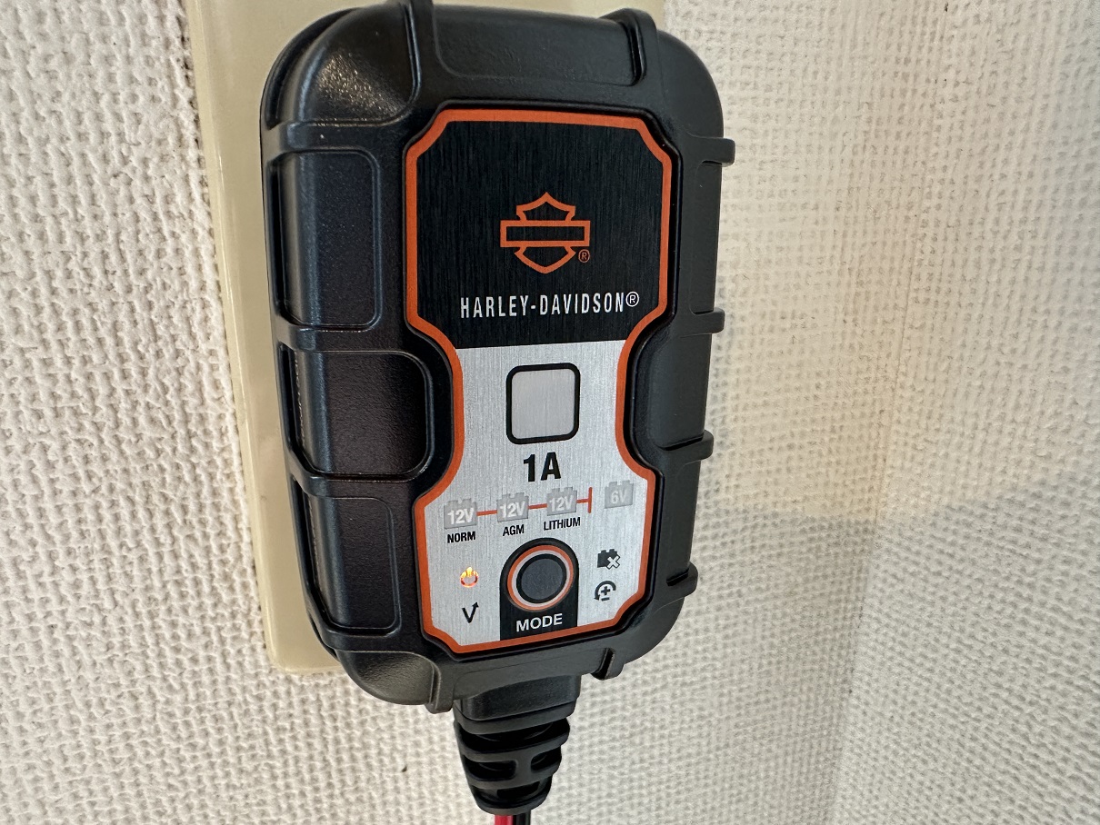 ハーレーに必須なバッテリーチャージャー – ハーレーダビッドソン宮崎