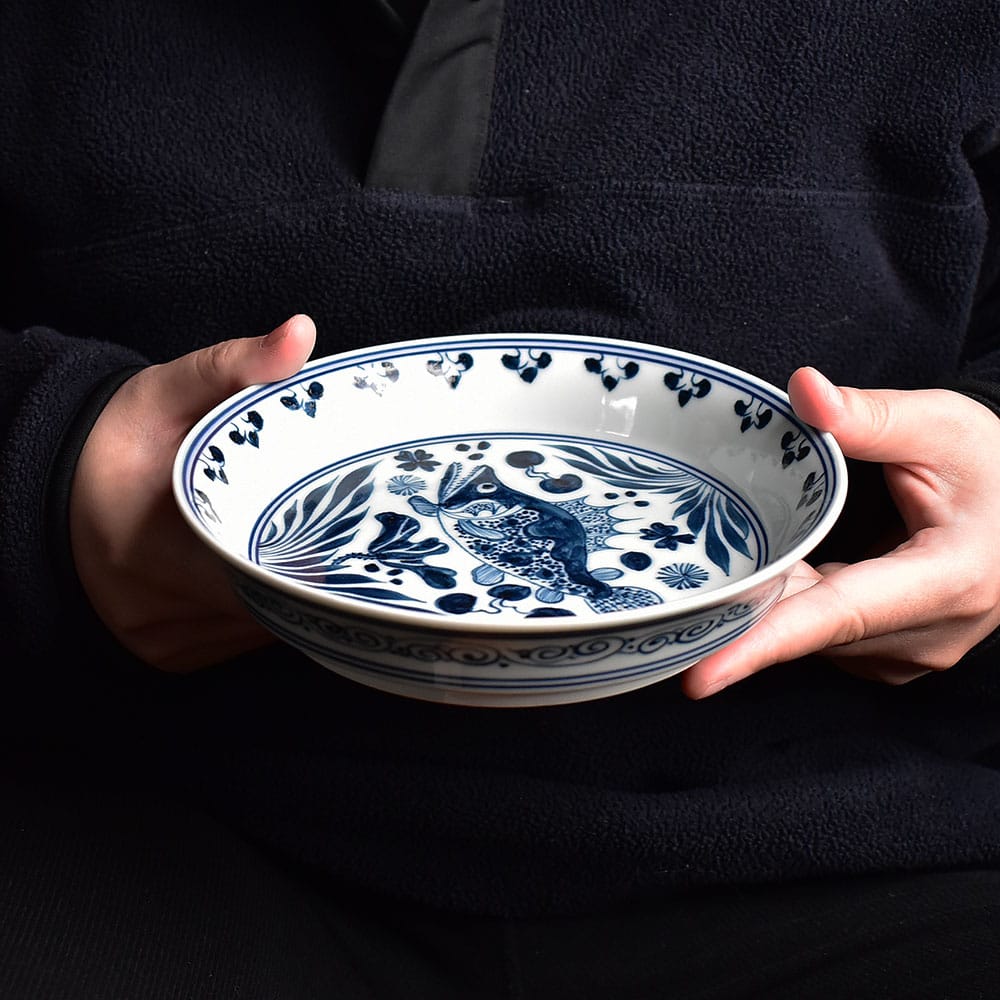 手繪元青花魚藻壺承_Hey China