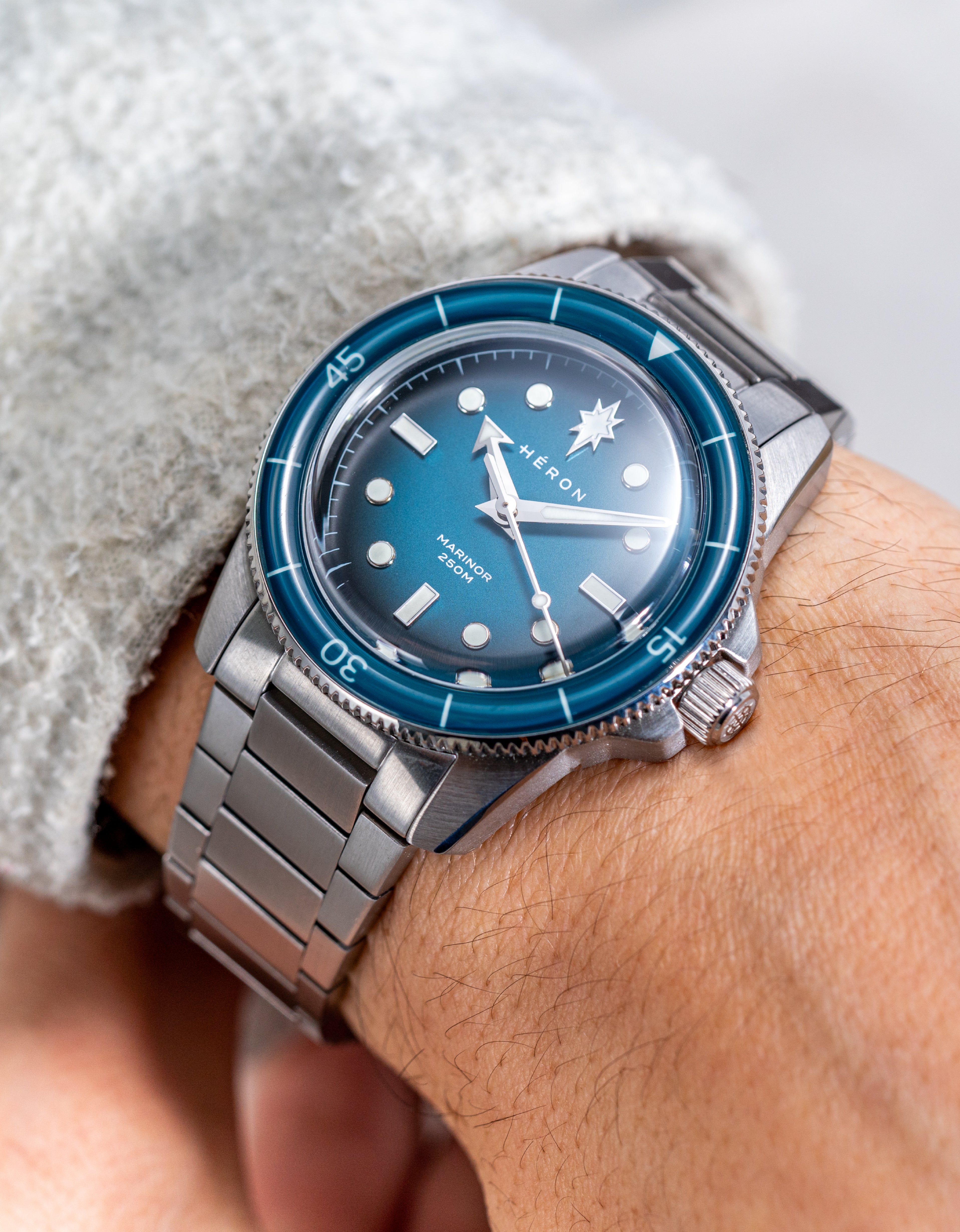 Marinor - Caribbean Blue | Virtually Scratch-Proof – Héron Watches