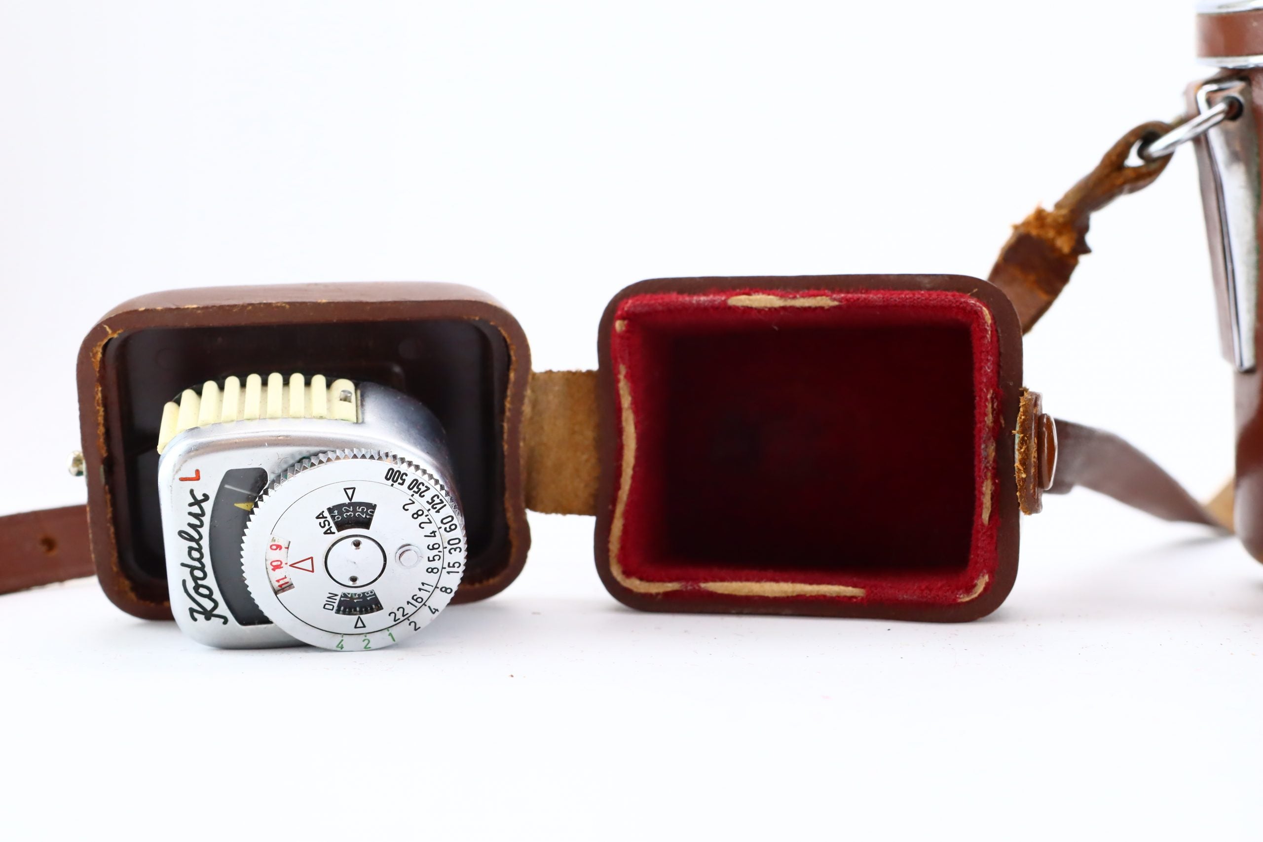 Zeiss Ikon Contaflex with Carl Zeiss Tessar 1:2.8 f=50mm – Hard to