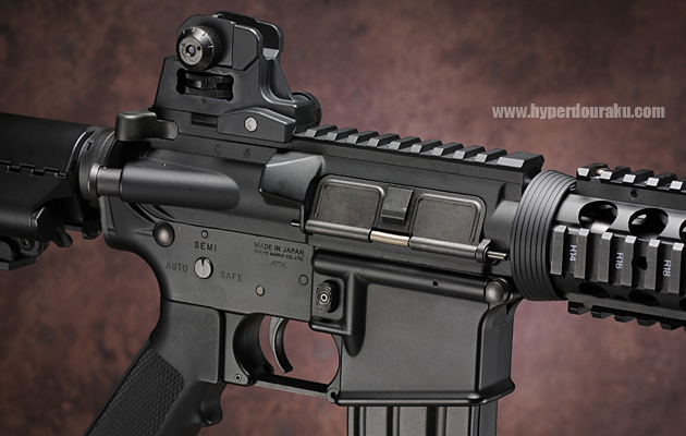 次世代電動ガン M4 CQB-Rタンカラー レーザーサイト付き 次世代電動