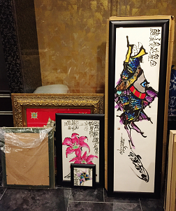 2017-11-01】松山市内にて 名画家；城本敏由樹の作品を 買い取らせて