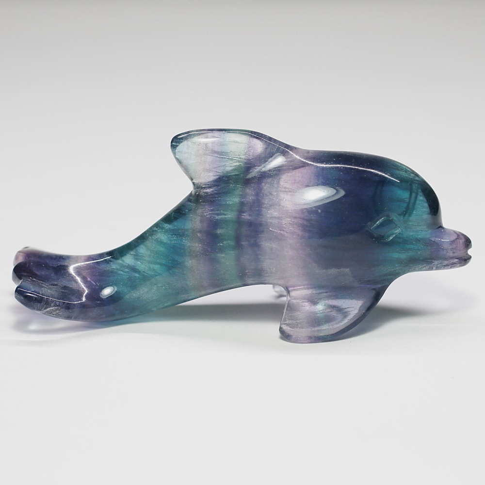 天然レインボーフローライト彫刻イルカ（置物） - 埼玉県吉川市の