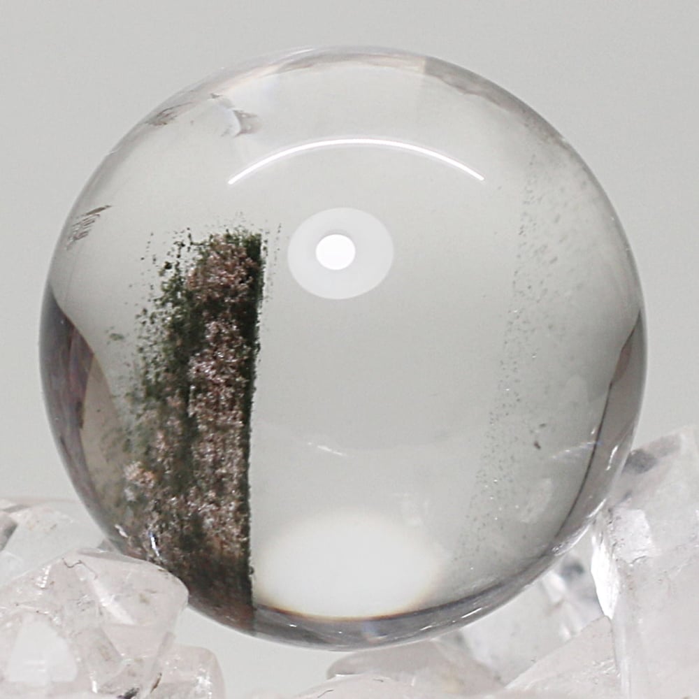 トップクォリティ]ガーデンクォーツ丸玉/ガーデン水晶スフィア（球体