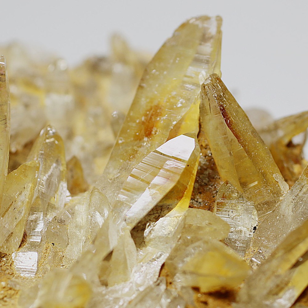 ガネッシュヒマール/ヒンドゥン地区産]ヒマラヤ水晶クラスター/原石