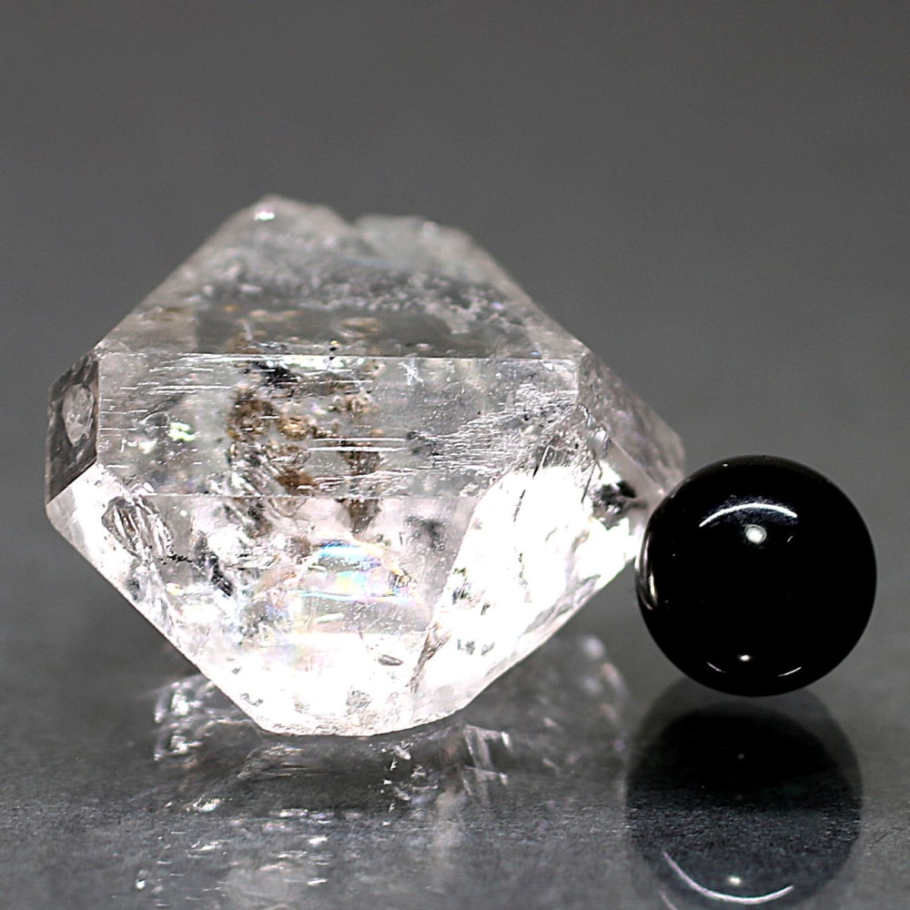 パキスタン産]ダイヤモンドクォーツ原石（パキスタンハーキマー・僅か