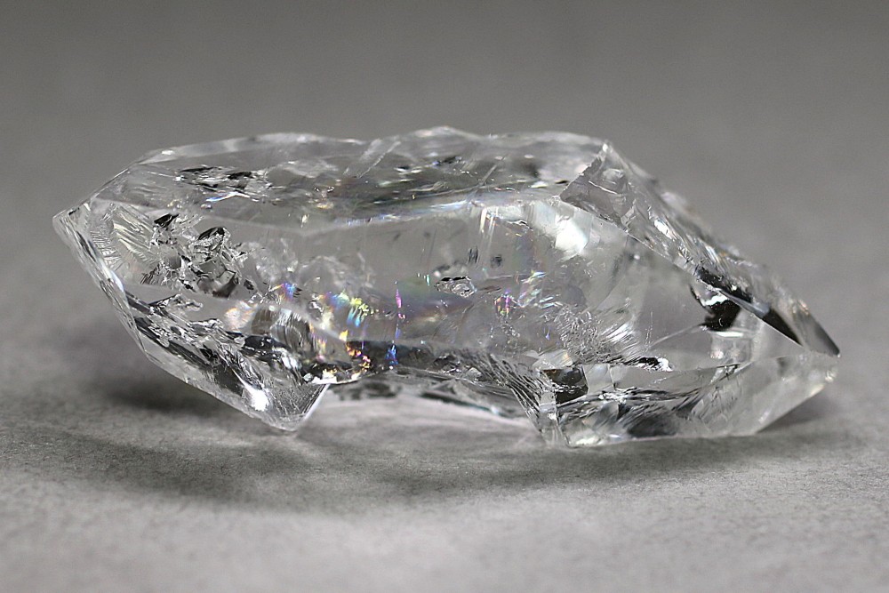 パキスタン産]ダイヤモンドクォーツ原石（パキスタンハーキマー