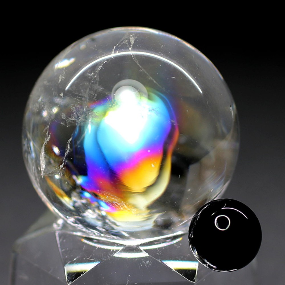 高品質]レインボー水晶玉/アイリスクォーツスフィア（丸玉直径31.8mm