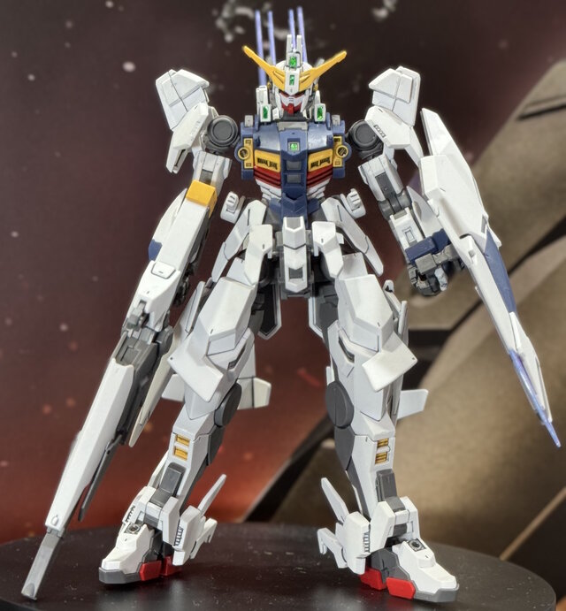 HGガンダムジリウス全塗装 機動戦士ガンダムエイト HG 1/144 ガンダム