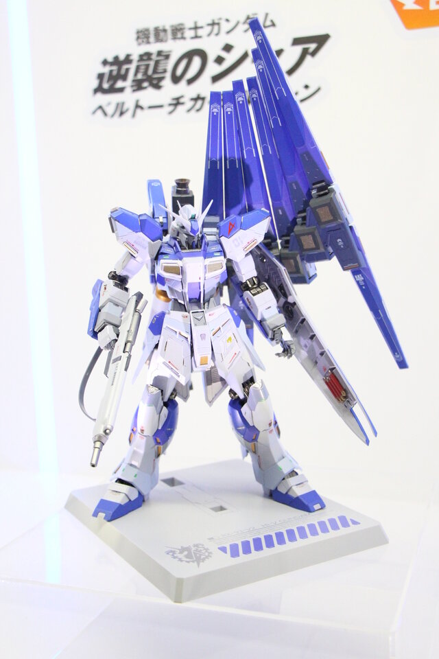 METAL BUILD Hi-νガンダム 機動戦士ガンダム 逆襲のシャア