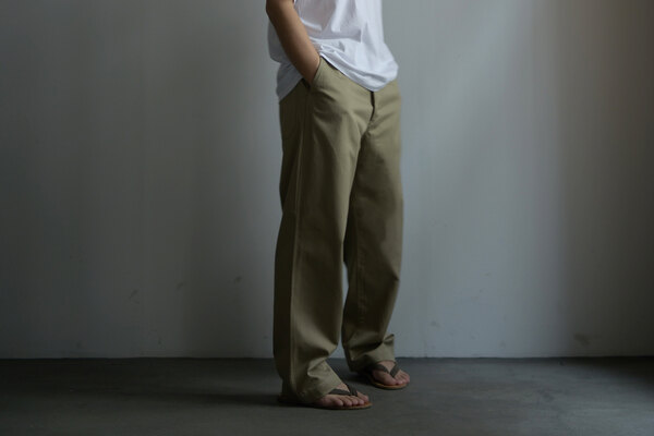 COMOLI コモリ / コットンチノ オーバーパンツ (sold) | INSIDE MY