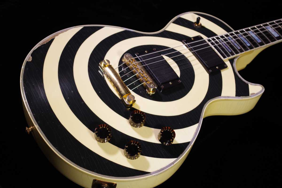 ザックワイルドモデル ブルズアイレスポールワイルドオーディオ