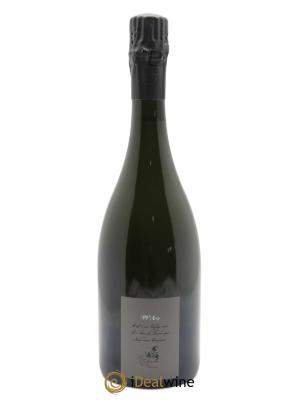 Buy Vibration ML18 Elise Bougy 2018 (lot: 2407887)