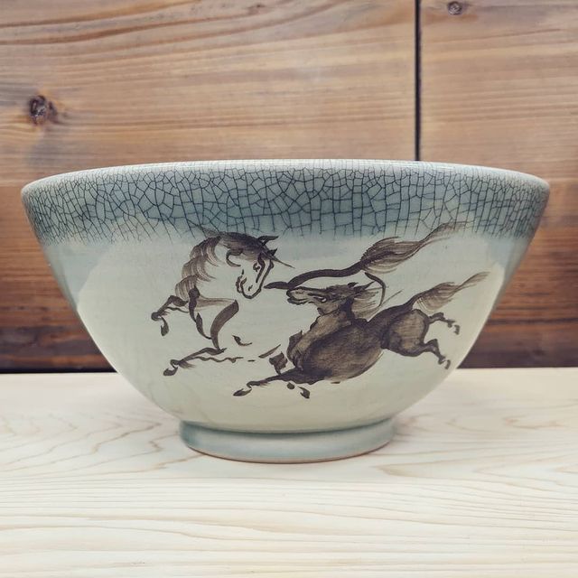 大堀相馬焼 飴釉薬徳利 跳び鉋仕上げ